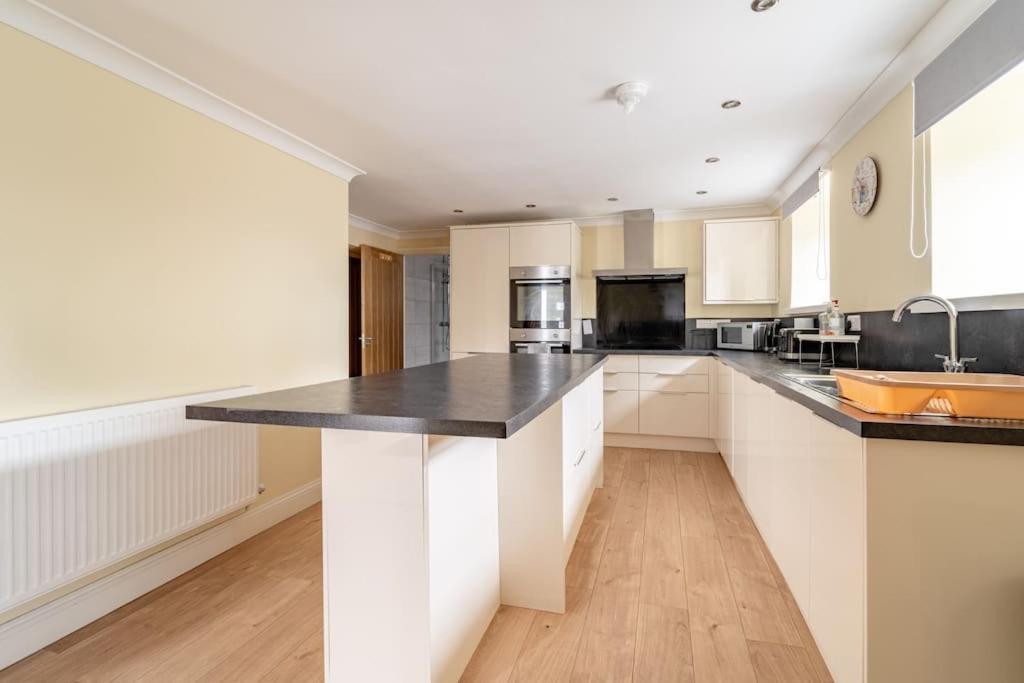The Blue House Holiday Home Egremont  Εξωτερικό φωτογραφία